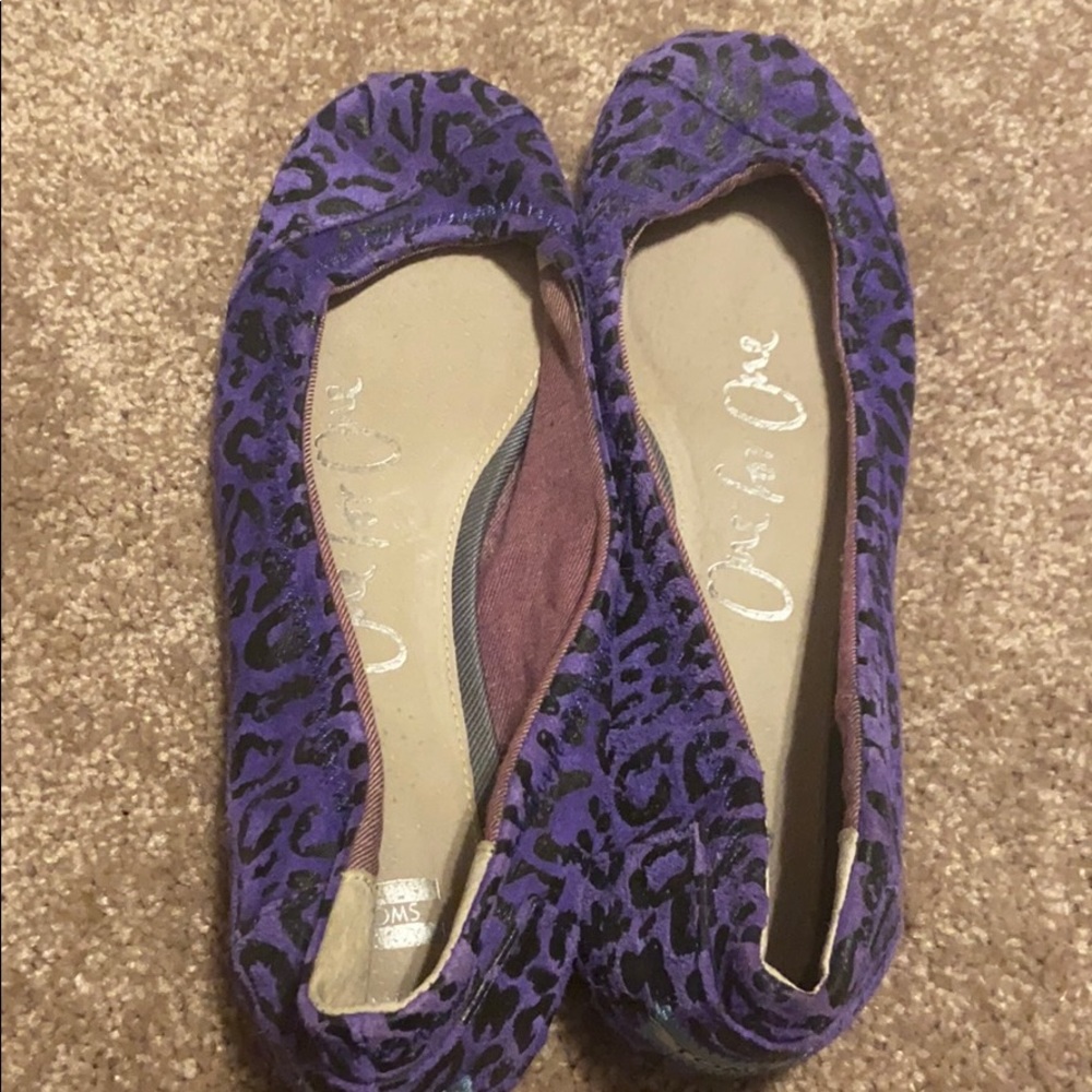 Great condition still lots of love left!